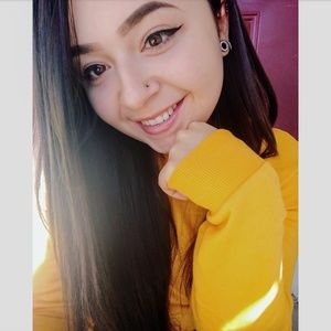 Meet your Posher, Myrella